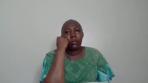 Noreen Kennth and Emilly online show from November 2025 07:55:02 AM