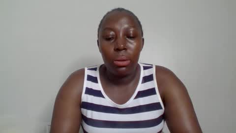 Noreen Kennth and Emilly online show from December 2025 06:41:02 AM