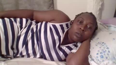 Snapshot of alesha_ chatting on March 2026 08:09:02 AM Noreen Kennth and Emilly online show from March 2026 08:09:02 AM