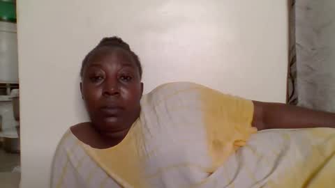 Snapshot of alesha_ chatting on March 2026 06:23:01 PM Noreen Kennth and Emilly online show from March 2026 06:23:01 PM