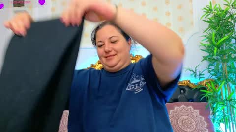 alesha_arabian_ online show from April 2026 04:23:02 AM