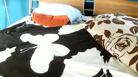 Alesia online show from June 2026 11:38:01 AM