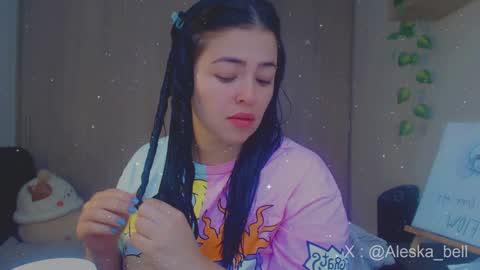 Snapshot of aleska__bell chatting on December 2024 03:17:02 PM Aleska online show from December 2024 03:17:02 PM