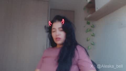 Snapshot of aleska__bell chatting on January 2025 03:44:02 PM Aleska online show from January 2025 03:44:02 PM