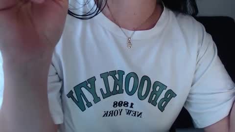 Aleska online show from February 2026 05:49:02 PM