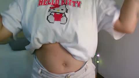 Snapshot of aleska_dollx chatting on March 2026 09:08:02 PM QUEEN OFF MILk IM BACK 15 NOV online show from March 2026 09:08:02 PM