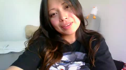 Snapshot of aleska_dollx chatting on March 2026 03:28:02 PM QUEEN OFF MILk IM BACK 15 NOV online show from March 2026 03:28:02 PM