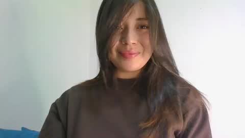 Snapshot of aleska_dollx chatting on April 2026 07:42:01 PM QUEEN OFF MILk IM BACK 15 NOV online show from April 2026 07:42:01 PM