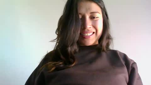 Snapshot of aleska_dollx chatting on May 2026 10:48:02 PM QUEEN OFF MILk IM BACK 15 NOV online show from May 2026 10:48:02 PM