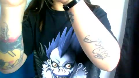 QUEEN OFF MILk  IM BACK  15 NOV online show from June 2026 08:22:02 PM
