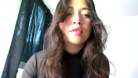 QUEEN OFF MILk  IM BACK  15 NOV online show from July 2026 01:18:02 PM