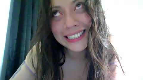 QUEEN OFF MILk  IM BACK  15 NOV online show from July 2026 10:42:02 PM