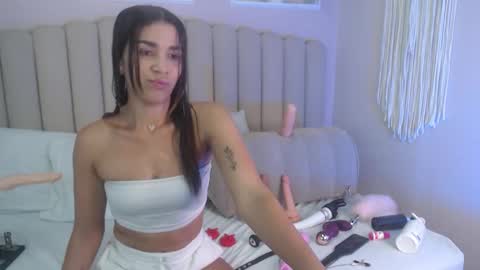 Aleska 3 online show from February 2026 03:44:01 PM