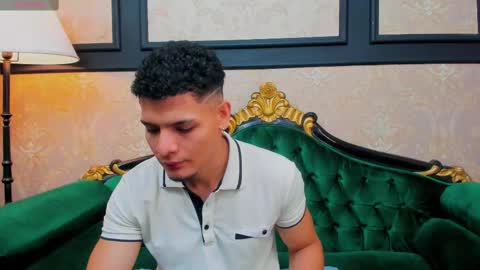 Snapshot of aless_king chatting on March 2025 11:51:01 AM Alessandro King online show from March 2025 11:51:01 AM