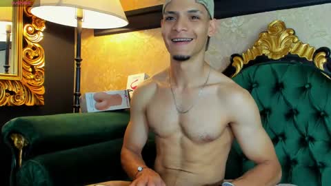 Alessandro King online show from May 2026 12:40:02 AM