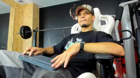 Alessandro King online show from May 2026 10:59:02 PM