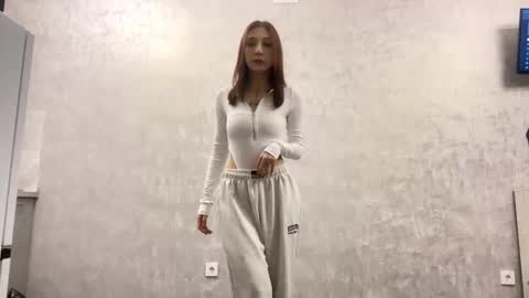 Emma online show from February 2026 12:32:02 PM