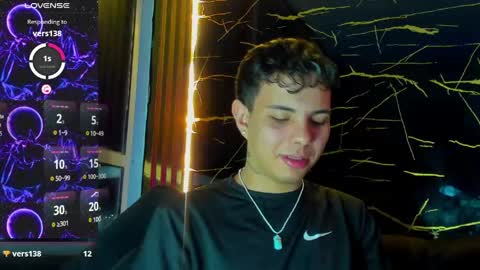 Alessandro online show from April 2026 04:37:01 AM