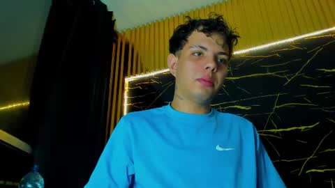 Alessandro online show from July 2026 05:35:02 AM