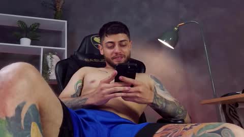 Snapshot of alessandro_duty chatting on September 2025 03:08:02 AM Alessandro INDEPENDENT MODEL online show from September 2025 03:08:02 AM