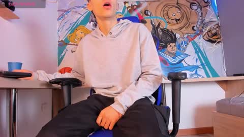 Snapshot of alessandro_dybala chatting on December 2024 11:43:02 AM Alessandro Dybala online show from December 2024 11:43:02 AM