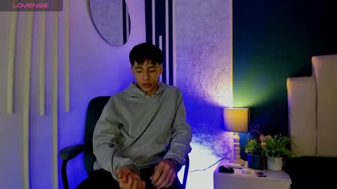 Snapshot of alessandro_dybala chatting on March 2025 11:50:01 AM Alessandro Dybala online show from March 2025 11:50:01 AM