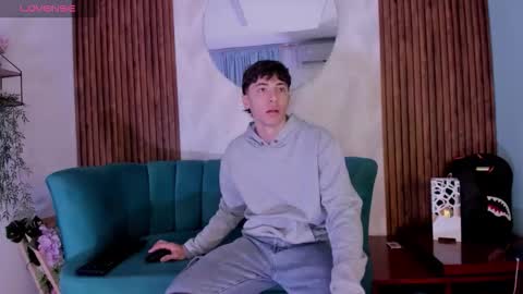 Alessandro Dybala online show from November 2025 12:25:01 PM