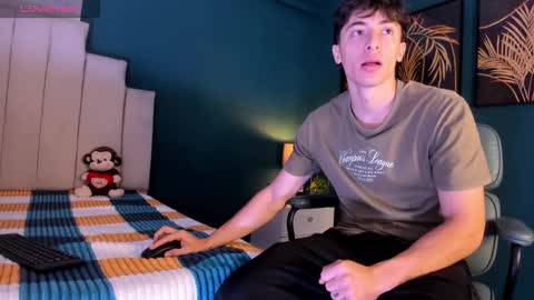 Alessandro Dybala online show from November 2025 12:23:02 PM