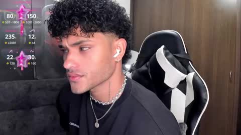 Alessandro Vanni online show from October 2025 02:12:02 AM