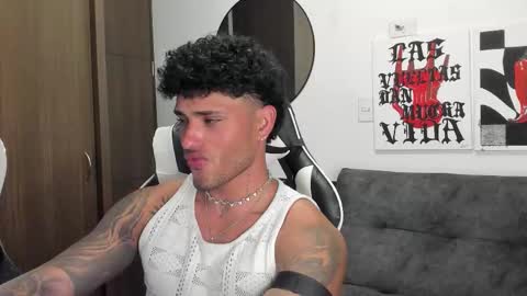 Alessandro Vanni online show from December 2025 02:38:01 AM