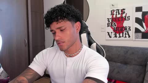 Alessandro Vanni online show from January 2026 01:26:02 PM