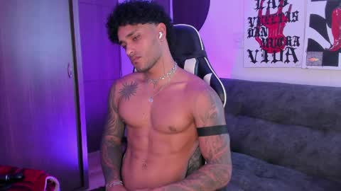 Alessandro Vanni online show from April 2026 02:59:02 PM