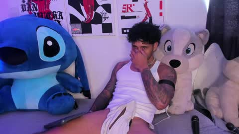 Alessandro Vanni online show from May 2026 01:17:01 PM