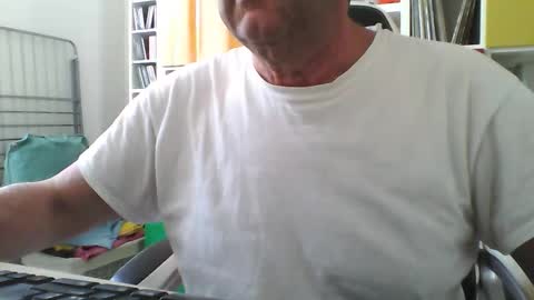 Daddy Alexx online show from June 2026 11:52:01 AM