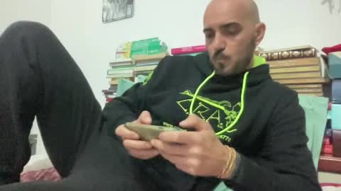 alessandromori91 online show from May 2026 06:46:01 PM