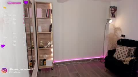 Snapshot of alessia_anderson07 chatting on November 2025 12:20:01 AM Yy online show from November 2025 12:20:01 AM