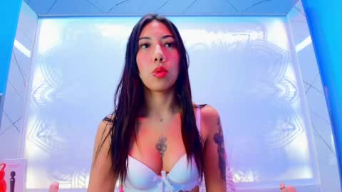 Alessia Clarky online show from May 2026 01:44:01 AM