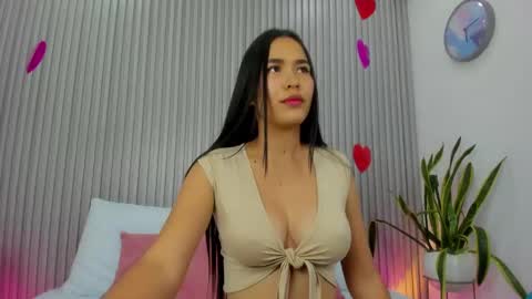 A L E S S I A online show from February 2025 11:14:02 PM