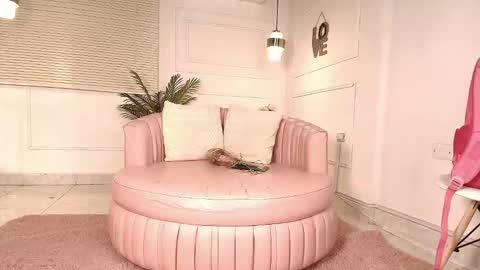 Alejandra  online show from January 2026 12:07:02 PM