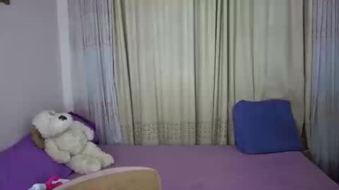 Snapshot of alessia_se chatting on September 2025 03:52:02 AM Alessia cruz online show from September 2025 03:52:02 AM