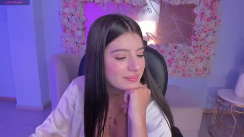 Snapshot of alessiacorleone_ chatting on December 2024 11:12:02 PM Alessia online show from December 2024 11:12:02 PM