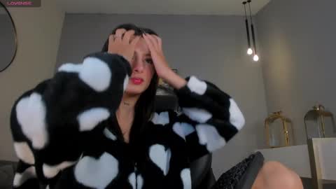 Snapshot of alessiacorleone_ chatting on February 2025 02:15:02 AM Alessia online show from February 2025 02:15:02 AM