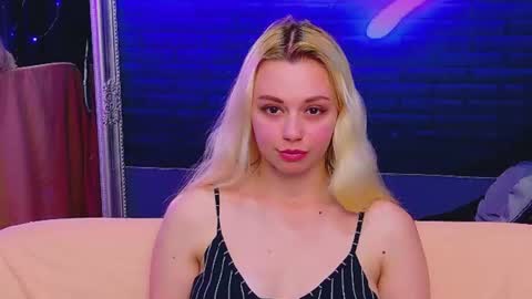 alessiacroft online show from June 2026 05:17:01 AM