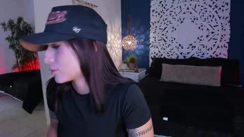 Snapshot of alessianoir chatting on March 2026 09:07:02 PM alessianoir online show from March 2026 09:07:02 PM