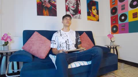 Snapshot of alessiovitale chatting on November 2025 12:09:02 PM Alessio online show from November 2025 12:09:02 PM