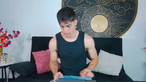 Alessio online show from February 2026 08:04:01 PM