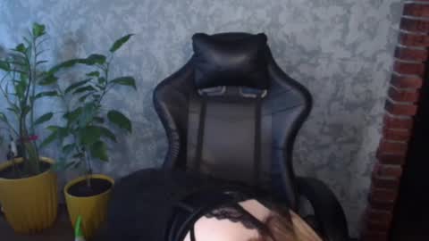 Alex online show from May 2026 11:37:01 AM