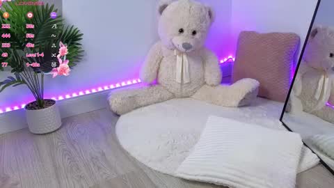 Snapshot of alessyaaa chatting on October 2025 09:43:02 AM Ale online show from October 2025 09:43:02 AM