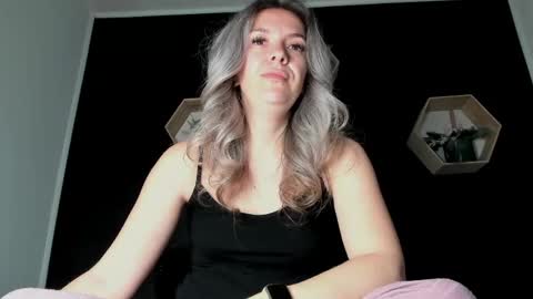 alesys69 online show from May 2026 09:42:02 PM
