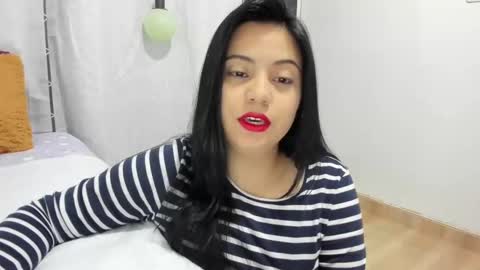 Alejandra online show from February 2025 02:35:02 AM